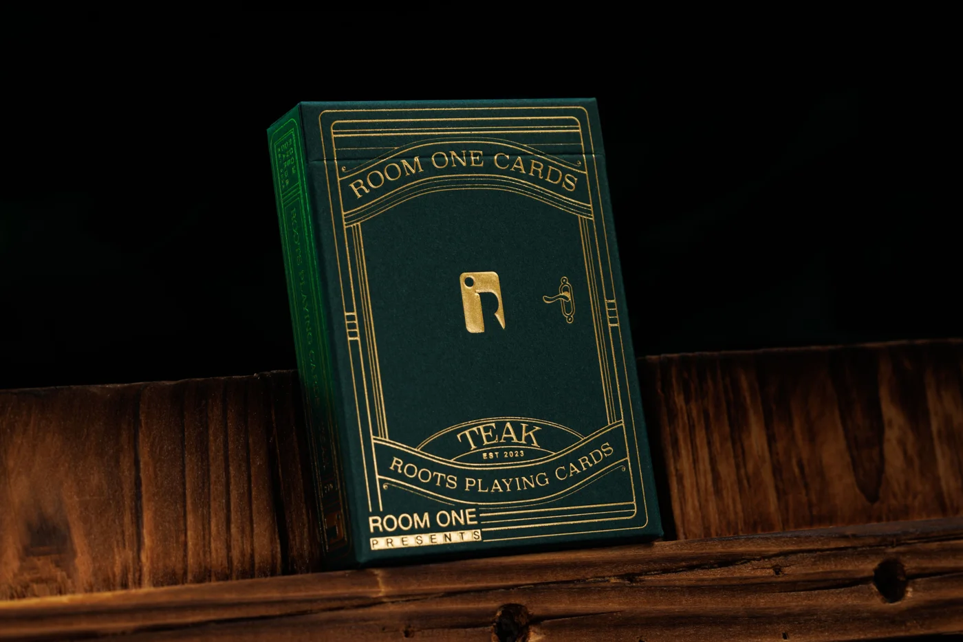 Green Roots Playing Cards - Teak Edition · Green Roots Playing Cards - Teak Edition · 01