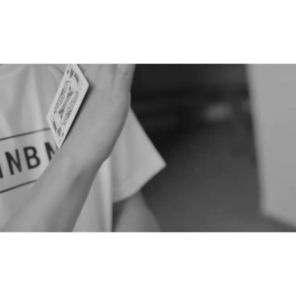 Our new video with @hnbmg · 视频画面