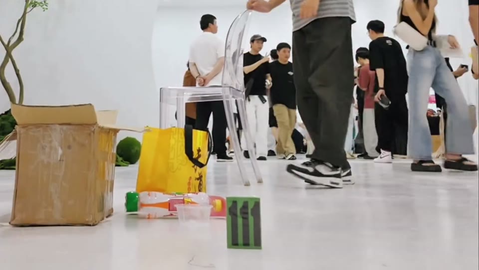 The video I made with @sharpe_card and @yifan_5555 to enter the 45s comp · 视频画面