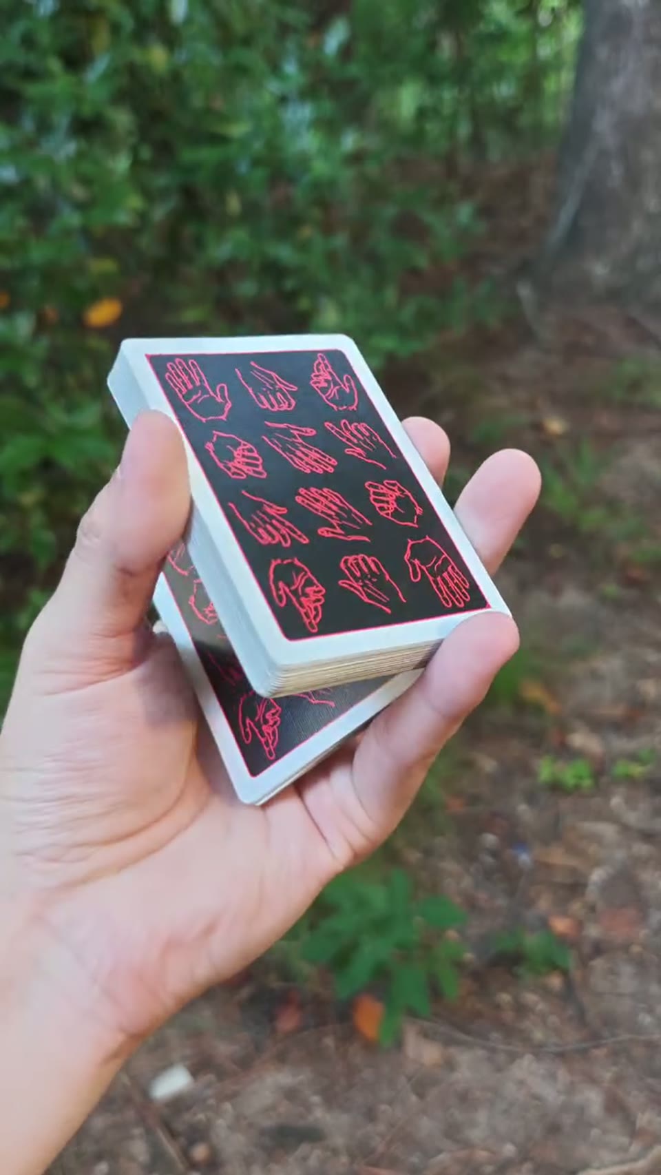 This is objectively the best opener + closer for the standard one-handed · 视频画面