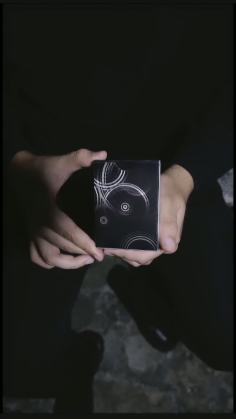 Congrats to my brother @santiagoraly and @lotusinhand for a sold out rel · 视频画面