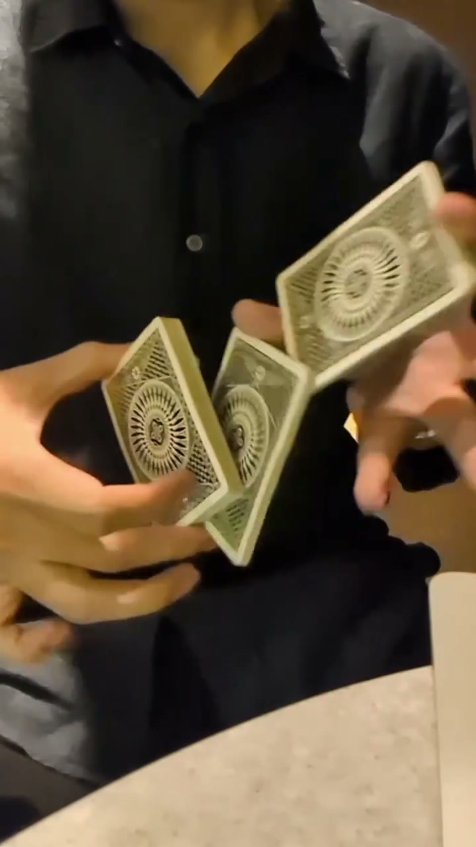 #カーディストリー #cardistry · 视频画面