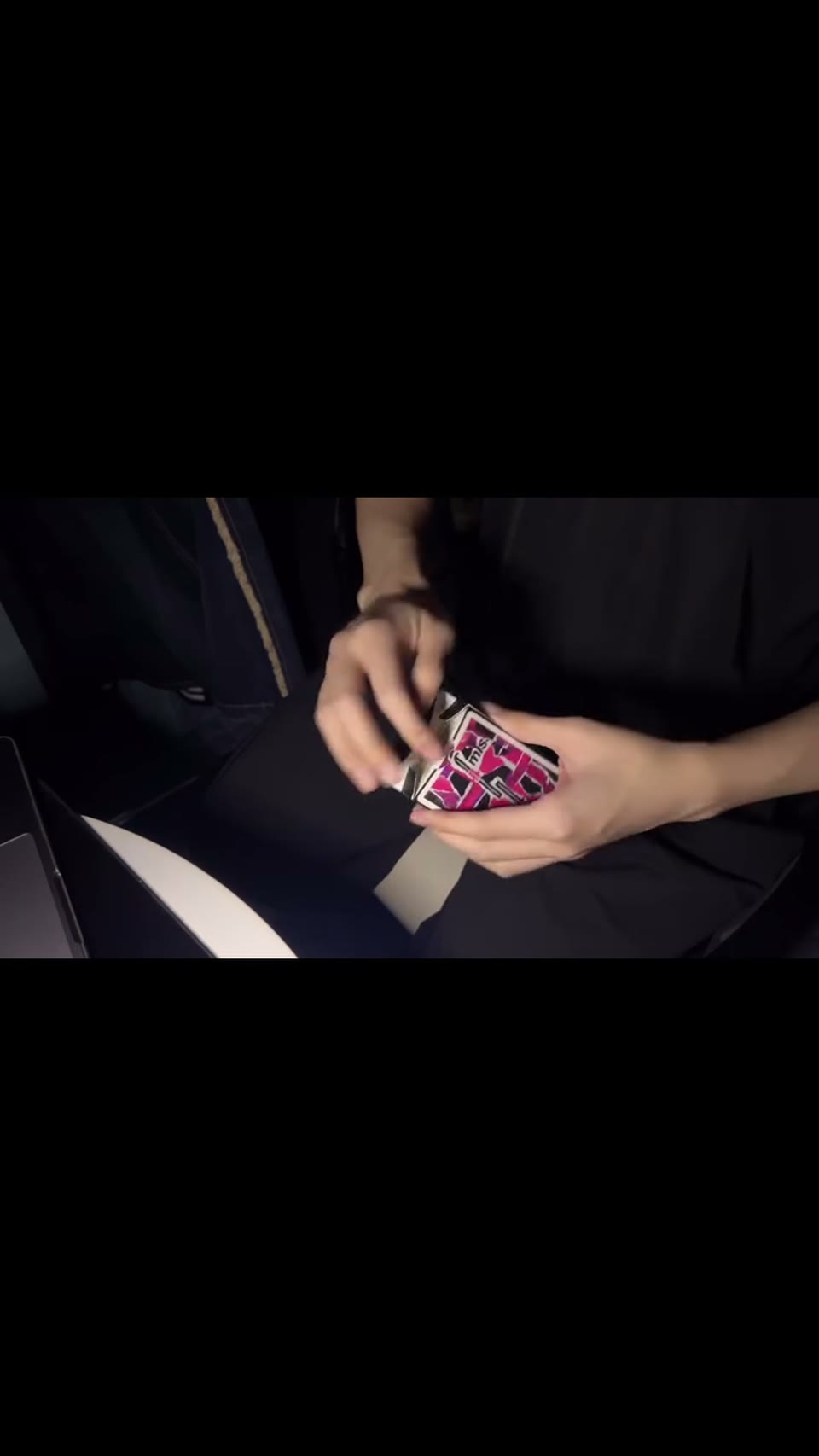 Round 1🗡️ · 视频画面