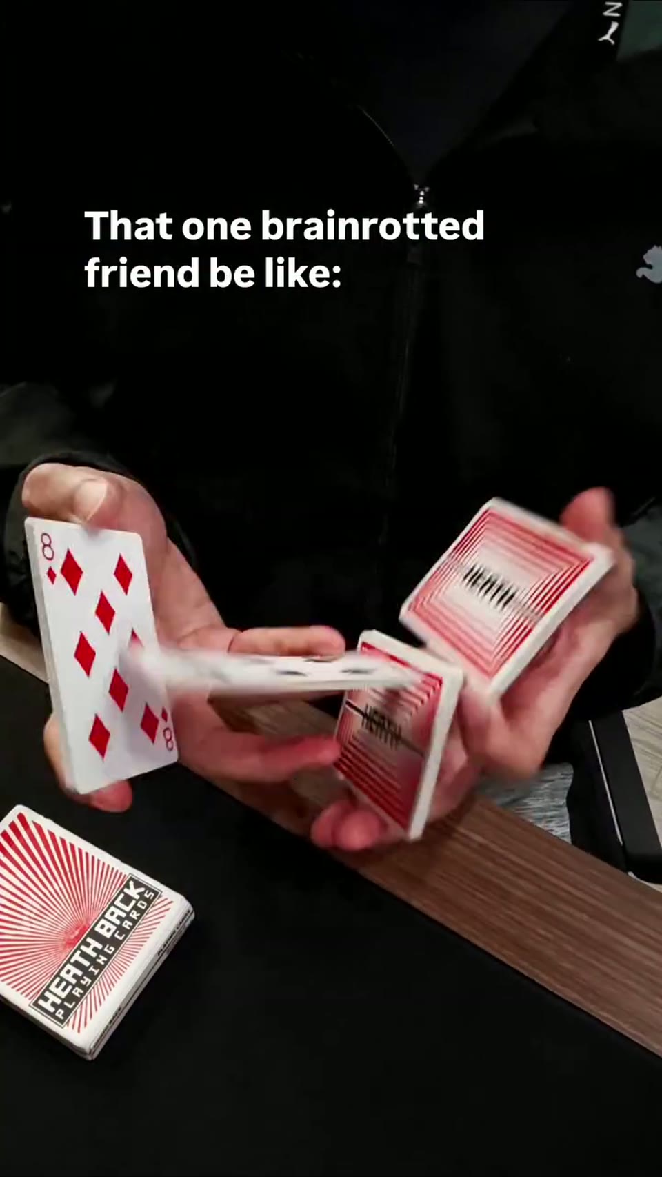 Tag that friend #cardistry · 视频画面
