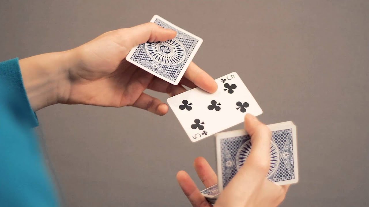 Dropout │ Cardistry Tutorial by Oliver Sogard · 视频画面