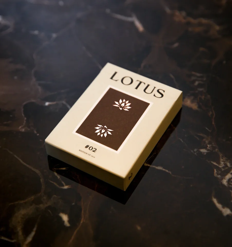 Lotus #02 · 纸牌图片