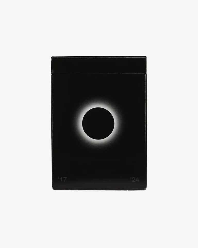 Eclipse Dot Playing Cards · 纸牌图片