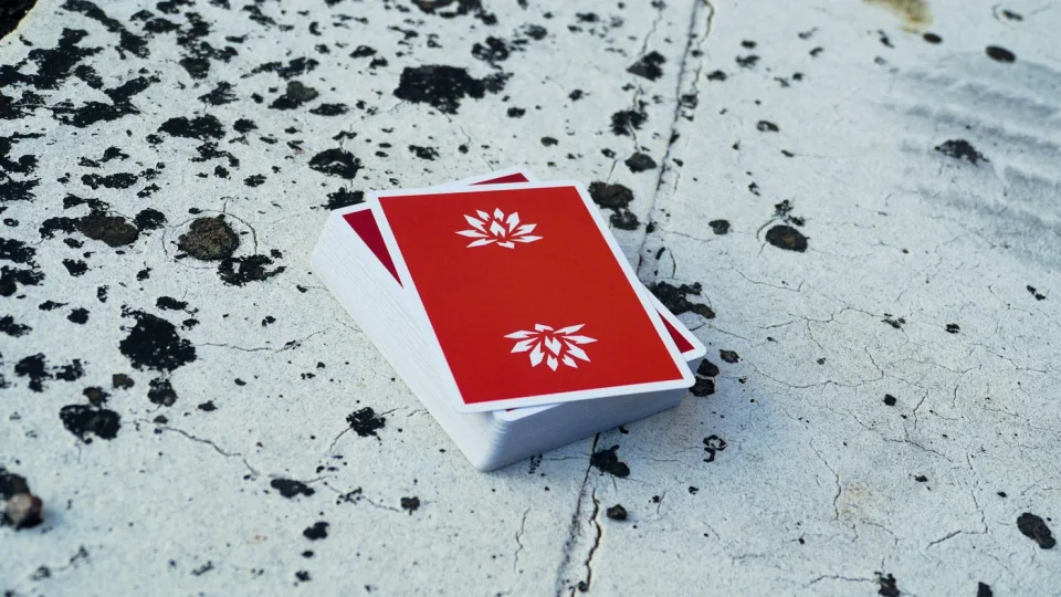 Ardor Gradient Playing Cards · 纸牌图片
