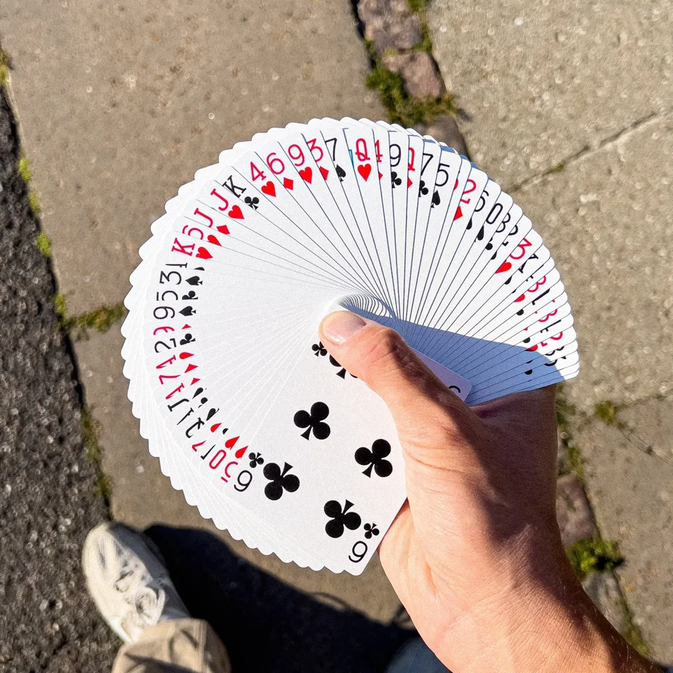 Logo Deck · Logo Deck · 03