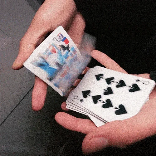 COLLAGE PLAYING CARDS - CONSTRUCTION · 纸牌图片