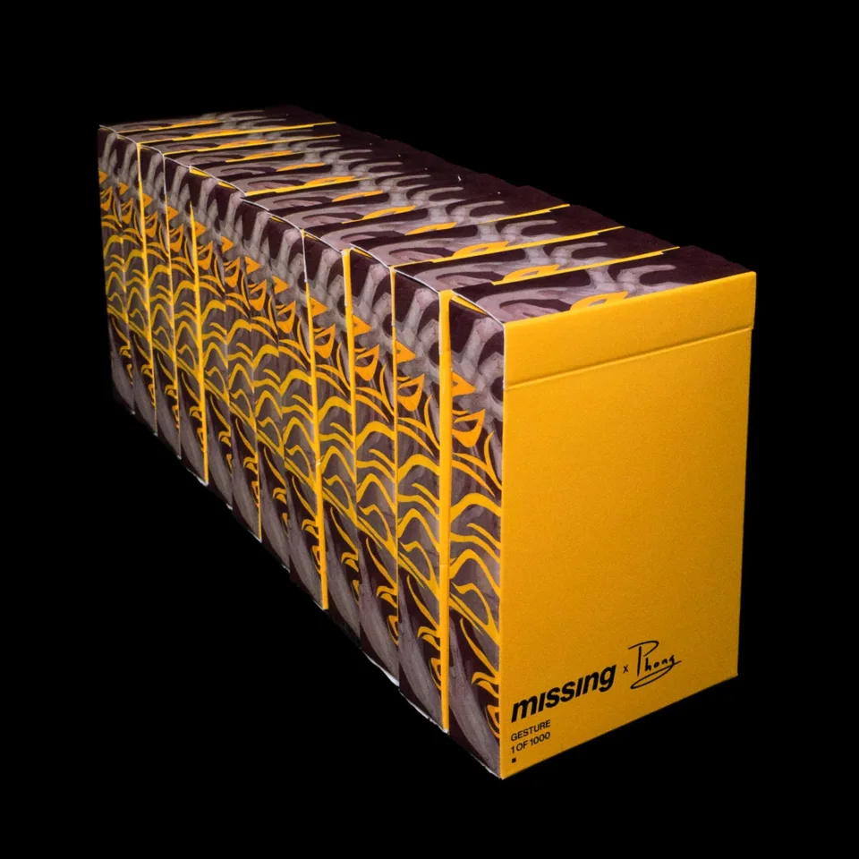 GESTURE PLAYING CARDS · GESTURE PLAYING CARDS · 03