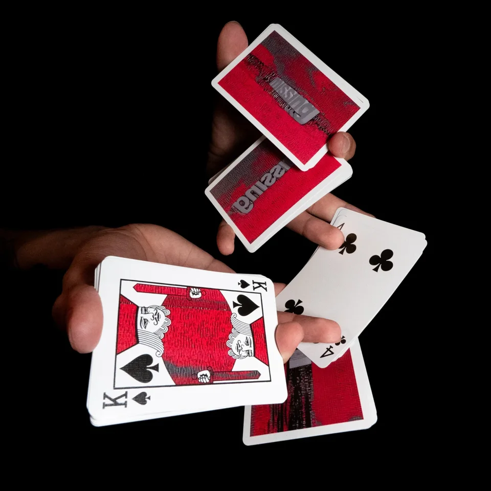 ANALOG PLAYING CARDS - BITE · 纸牌图片