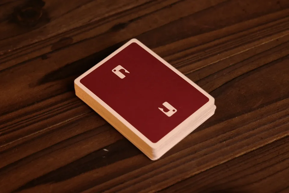 Red Roots Playing Cards - Teak Edition · Red Roots Playing Cards - Teak Edition · 03
