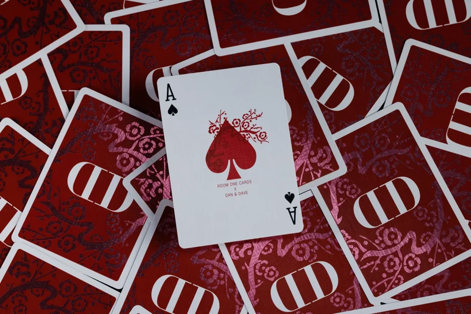 Smoke and Mirrors Playing Cards - Mirror Flower · Smoke and Mirrors Playing Cards - Mirror Flower · 03