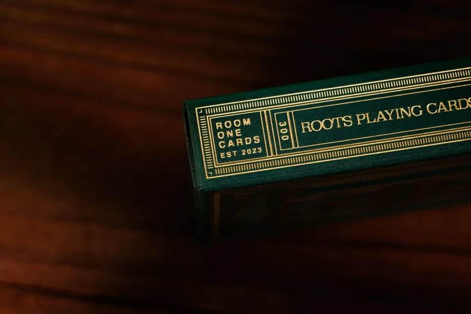 Green Roots Playing Cards - Walnut Edition · Green Roots Playing Cards - Walnut Edition · 03
