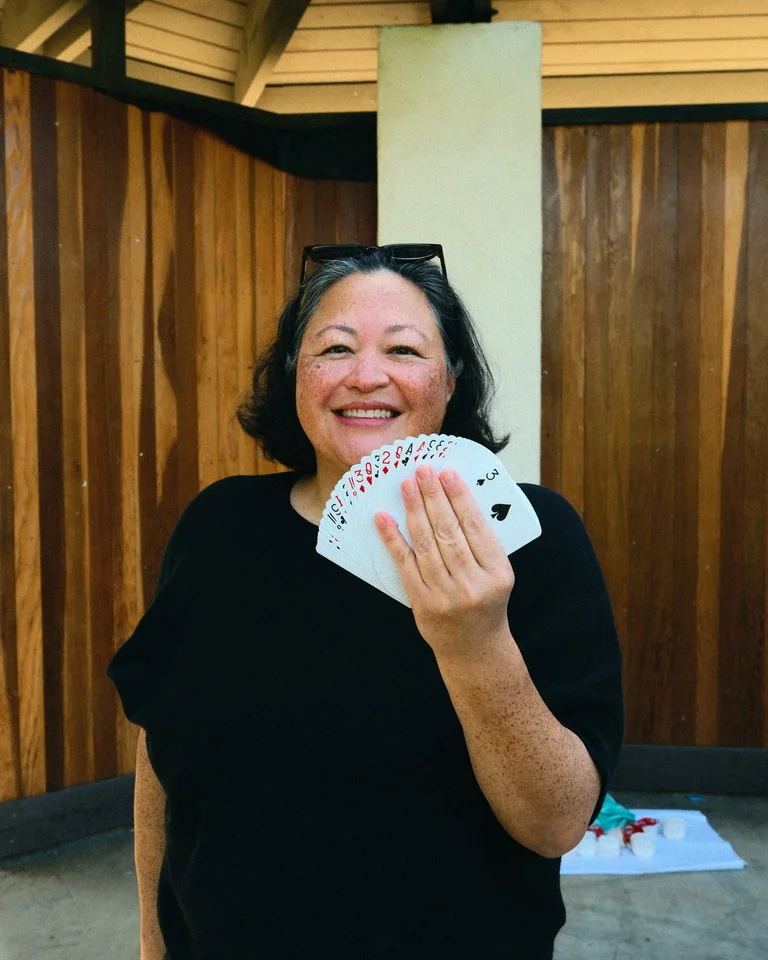 Honored to partner with Take Care Club in Los Angeles on a beginner cardistry workshop. Folks came t · 原帖图片