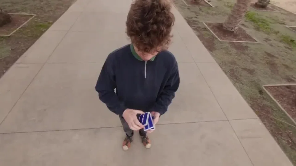 VIRUS Cardistry Tutorial · 视频画面